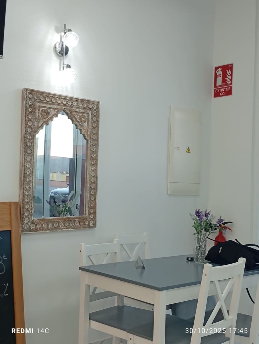 Erhverv til salg i San Fulgencio - € 120.000 (Ref: 8759527)