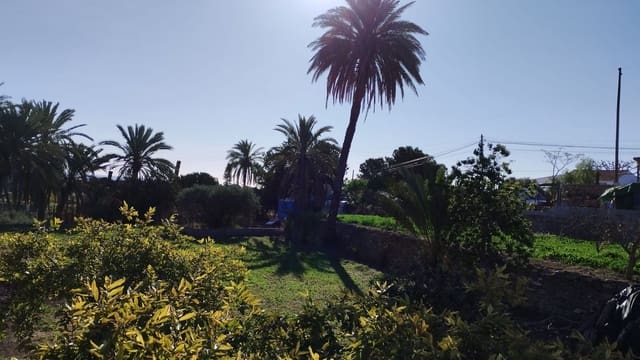 5 soveværelse Finca/Landehus til salg i La Marina, Elche / Elx - € 270.000 (Ref: 8842909)