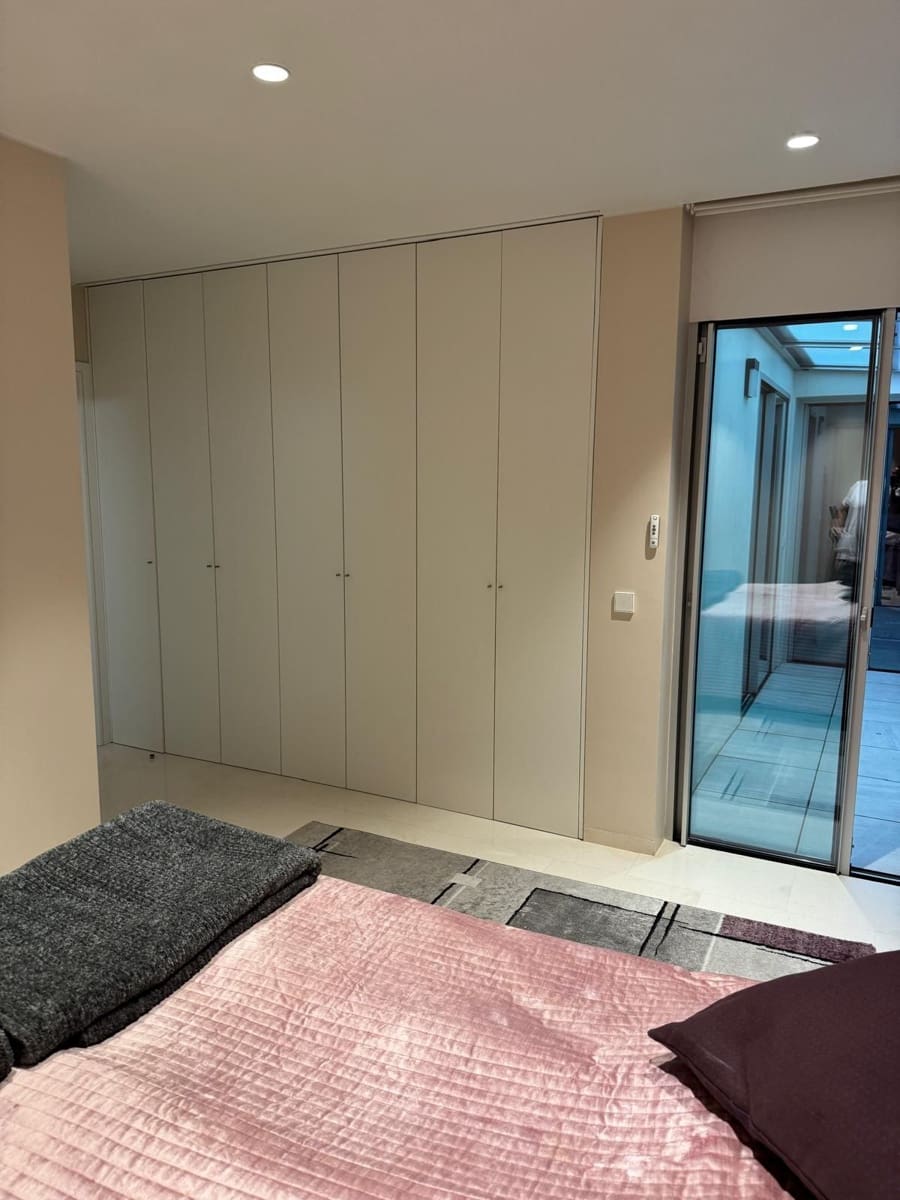 3 bedroom Apartment for sale in Torrevieja with garage - € 690,000 (Ref: 8982169)