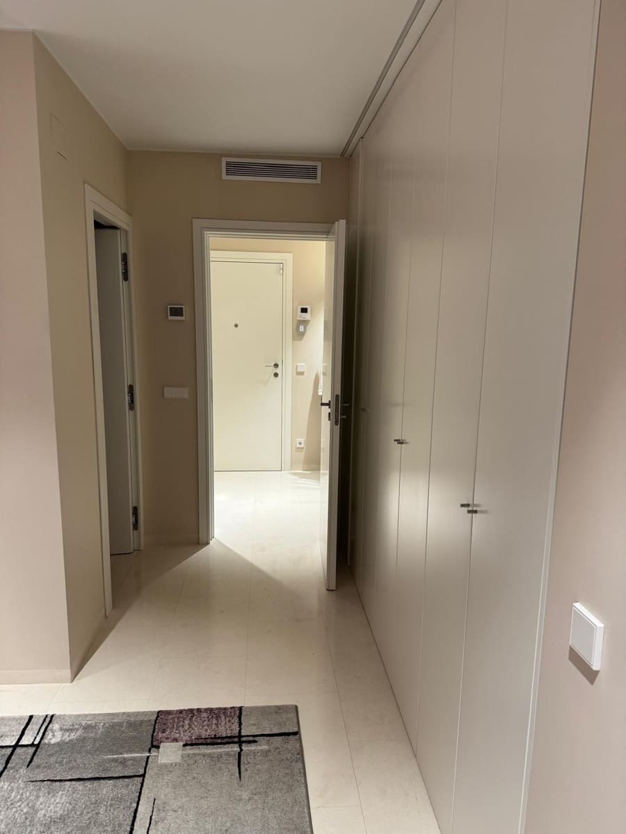 3 bedroom Apartment for sale in Torrevieja with garage - € 690,000 (Ref: 8982169)