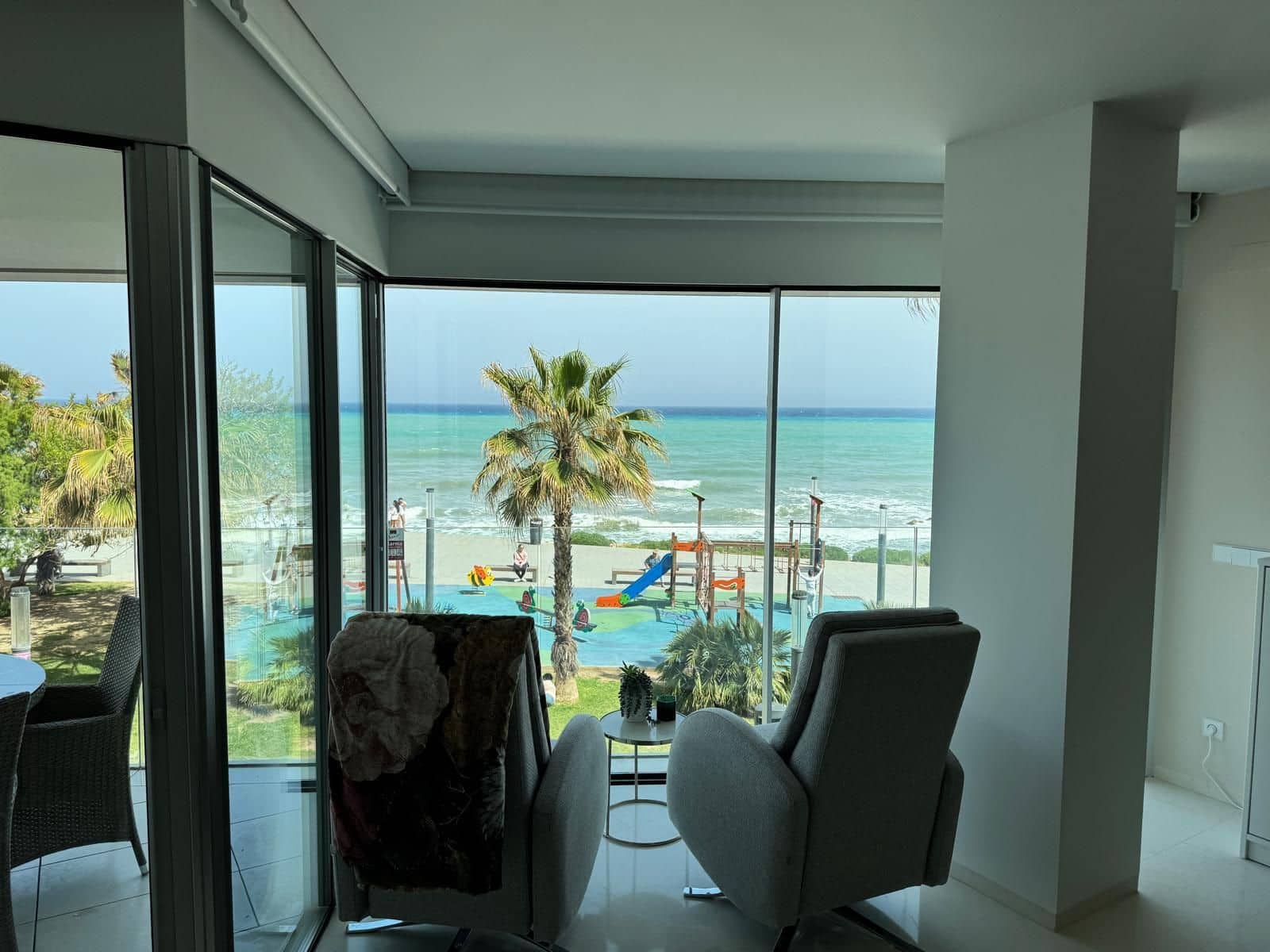 3 bedroom Apartment for sale in Torrevieja with garage - € 690,000 (Ref: 8982169)