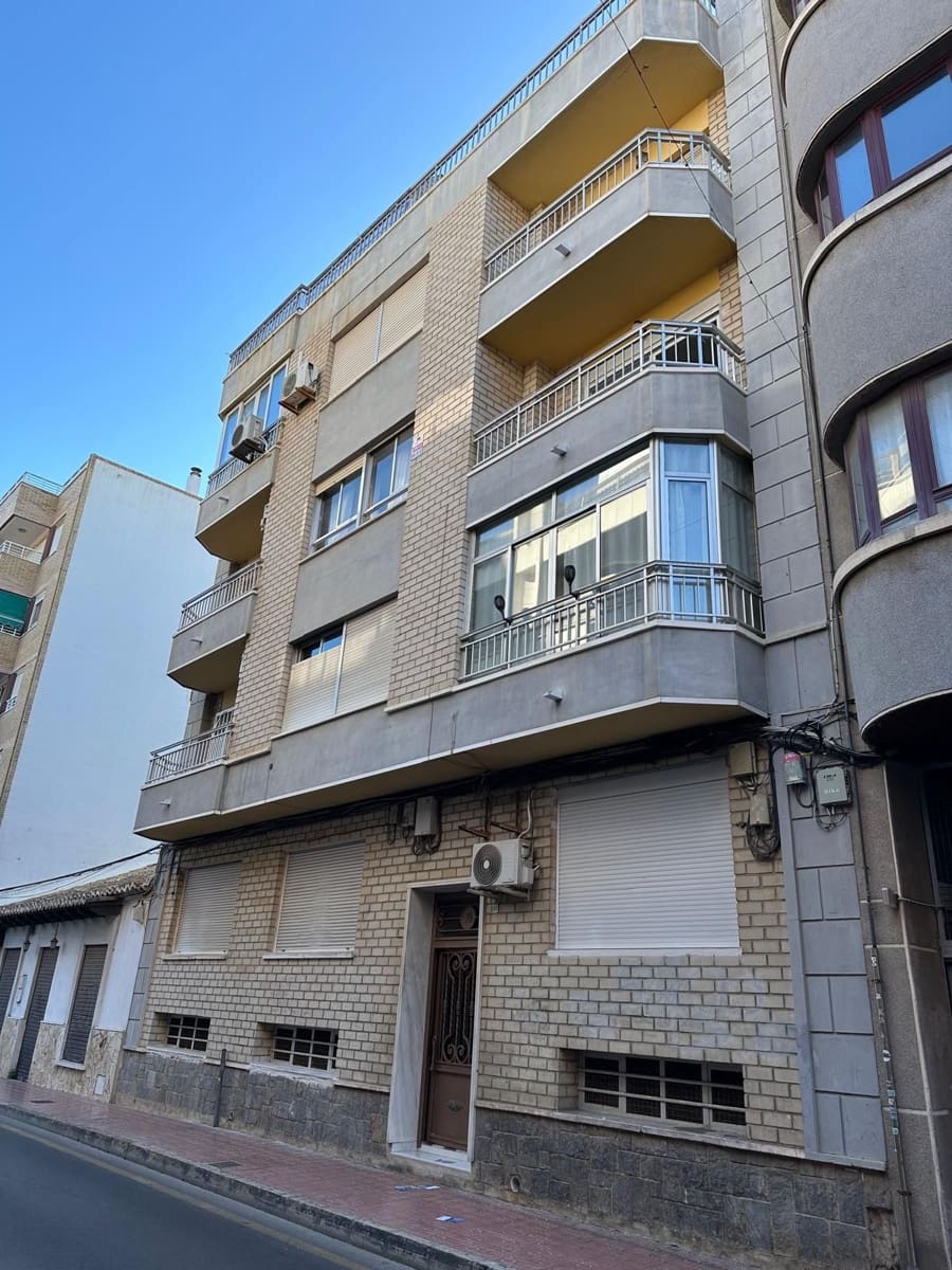 2 soveværelse Lejlighed til salg i Torrevieja - € 190.000 (Ref: 9095078)