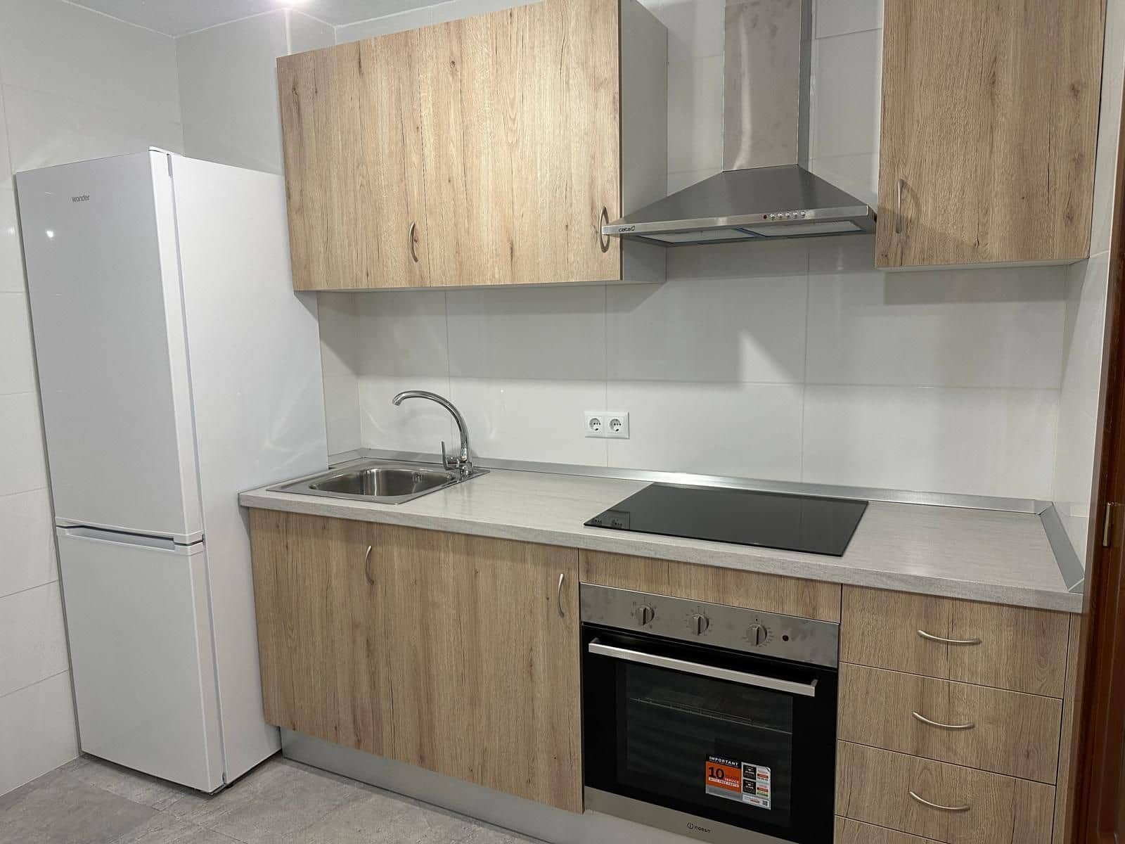 2 soveværelse Lejlighed til salg i Torrevieja - € 190.000 (Ref: 9095078)