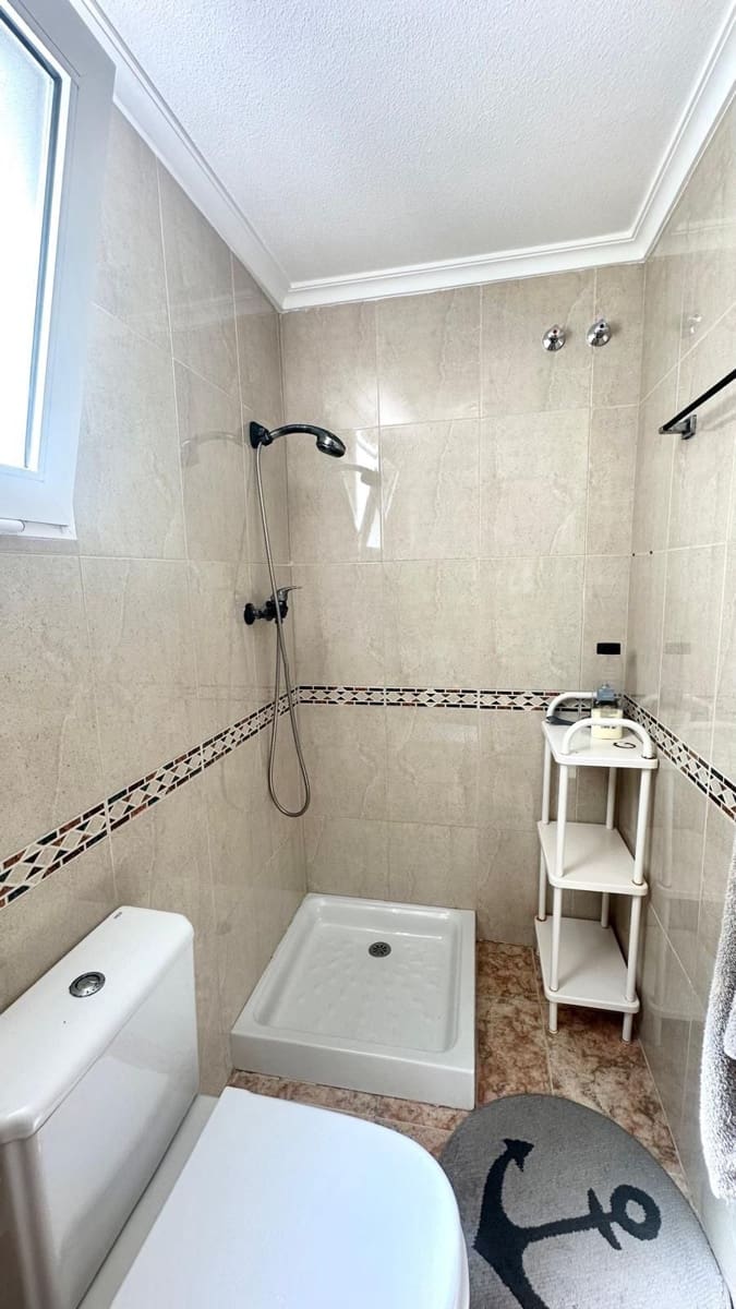 2 quarto Penthouse para venda em Torrevieja - 215 000 € (Ref: 9113921)