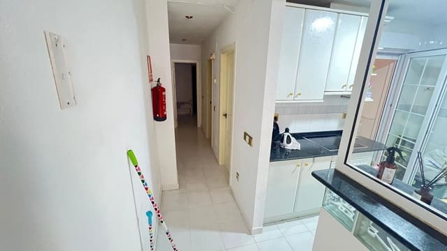 Apartamento de 2 habitaciones en Torrevieja en venta - 149.900 € (Ref: 9118561)