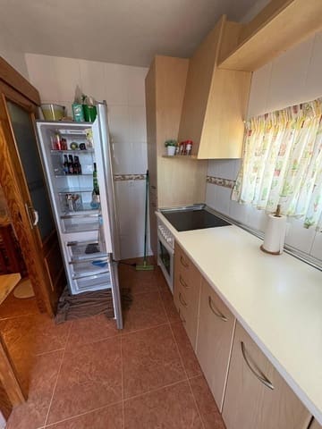 Apartamento de 2 habitaciones en La Manga del Mar Menor en venta con piscina - 130.000 € (Ref: 9124660)