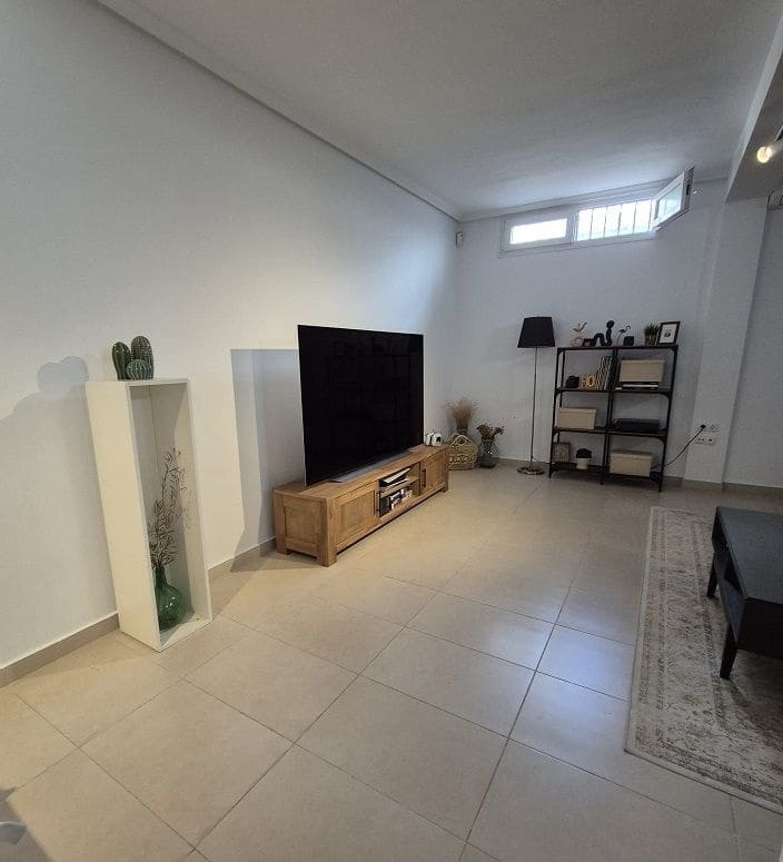 3 bedroom Villa for sale in San Fulgencio with pool garage - € 265,000 (Ref: 9312370)