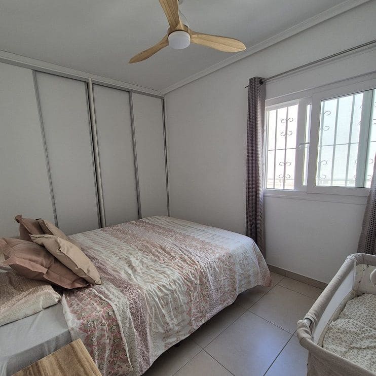 3 bedroom Villa for sale in San Fulgencio with pool garage - € 265,000 (Ref: 9312370)