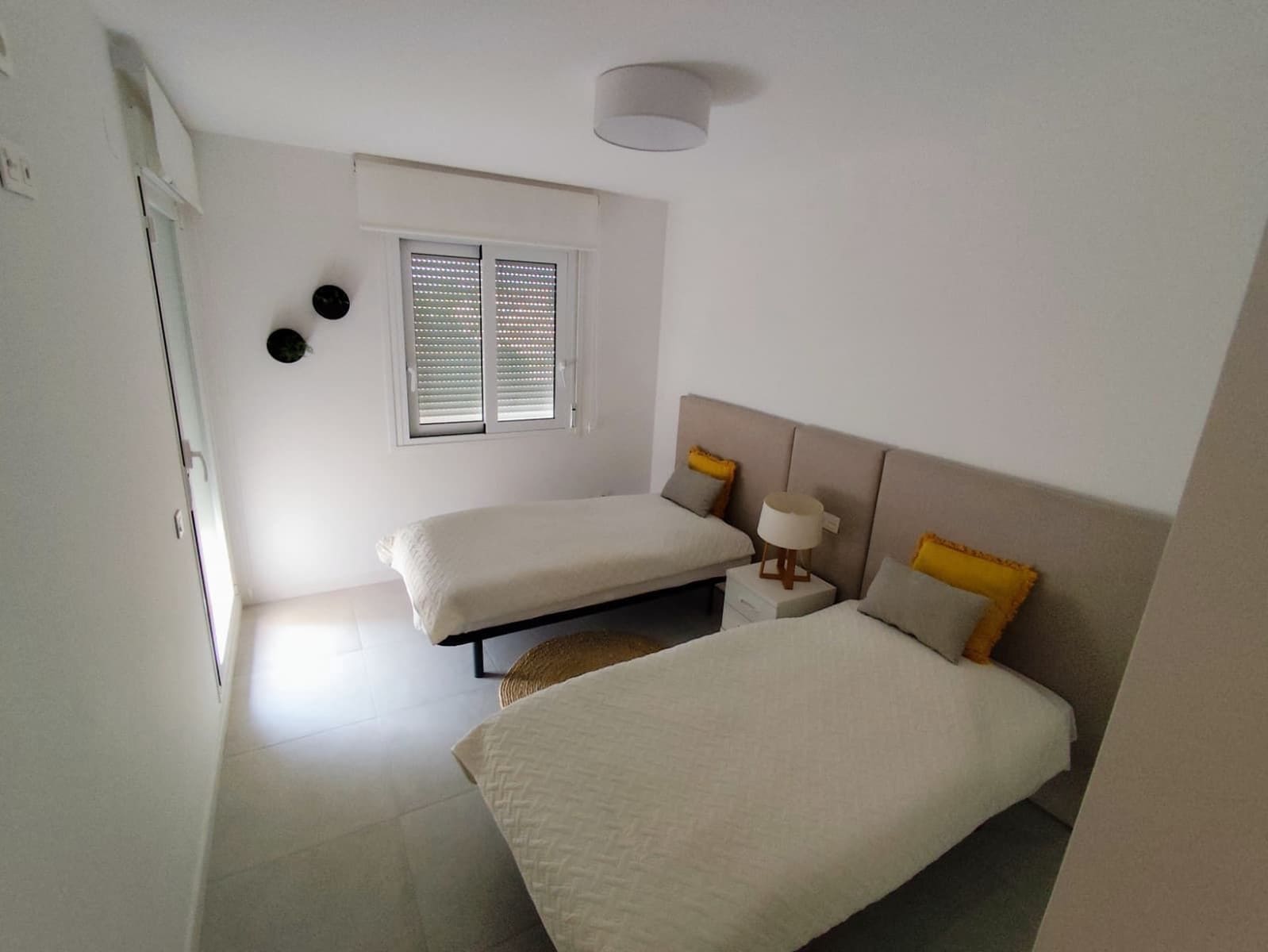 2 soveværelse Villa til salg i Torrevieja med swimmingpool garage - € 359.000 (Ref: 9321548)