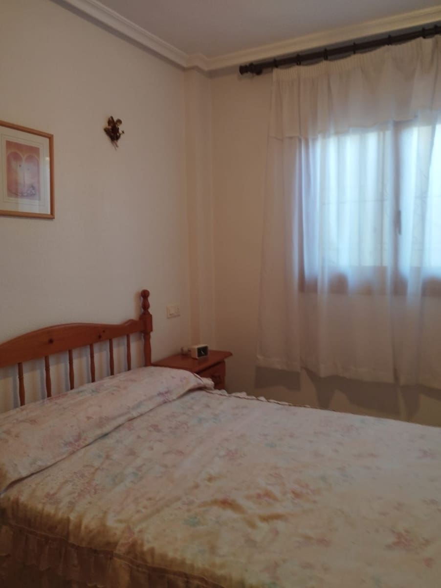 3 soverom Bungalow til salgs i Guardamar del Segura med garasje - € 197 000 (Ref: 9346931)