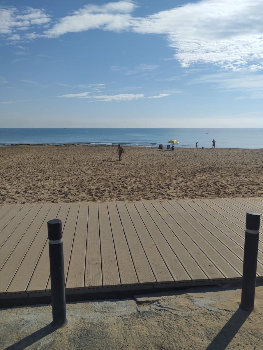 3 soverom Bungalow til salgs i Guardamar del Segura med garasje - € 197 000 (Ref: 9346931)