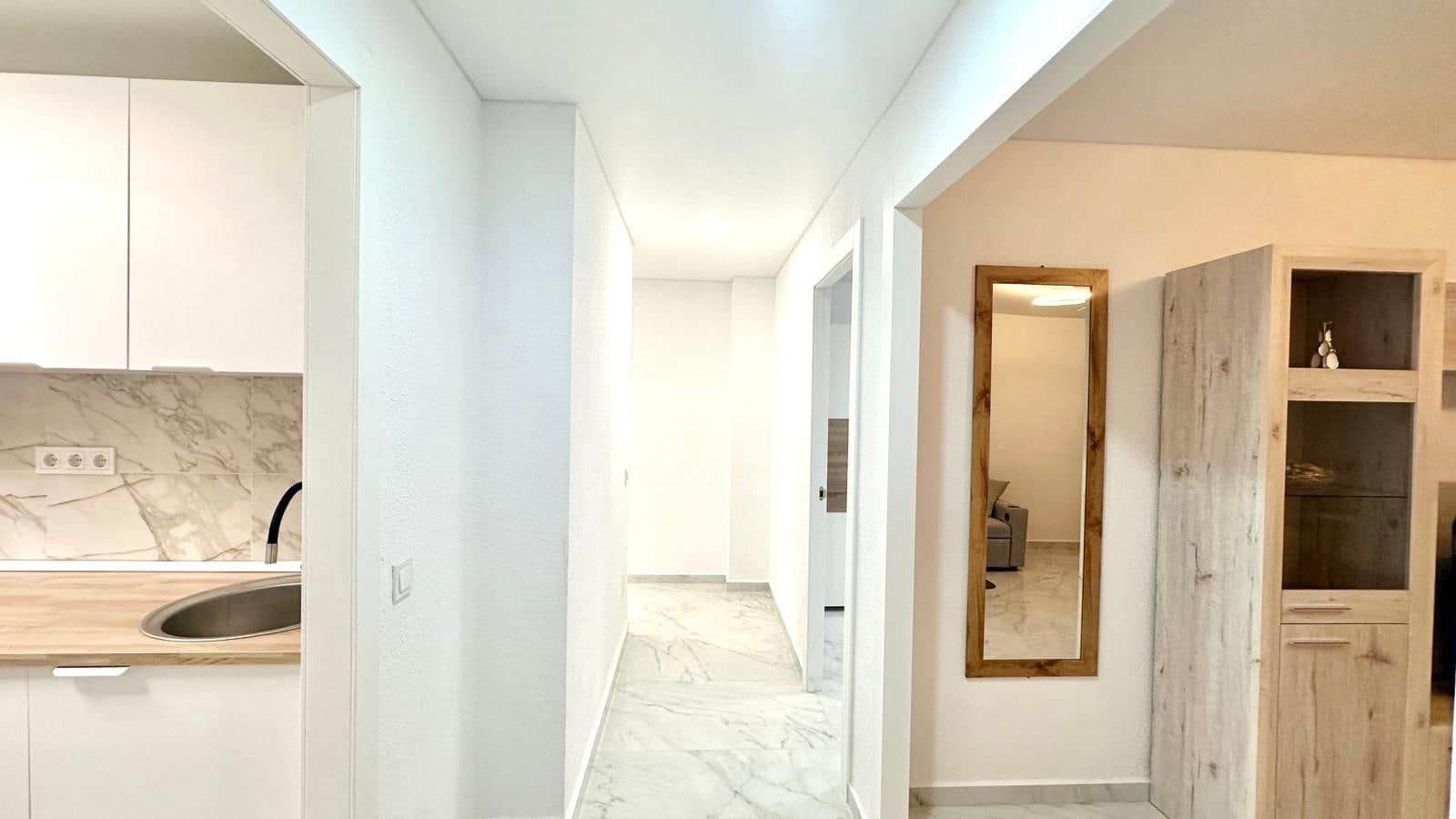 3 Zimmer Apartment zu verkaufen in Torrevieja - 209.000 € (Ref: 9413721)