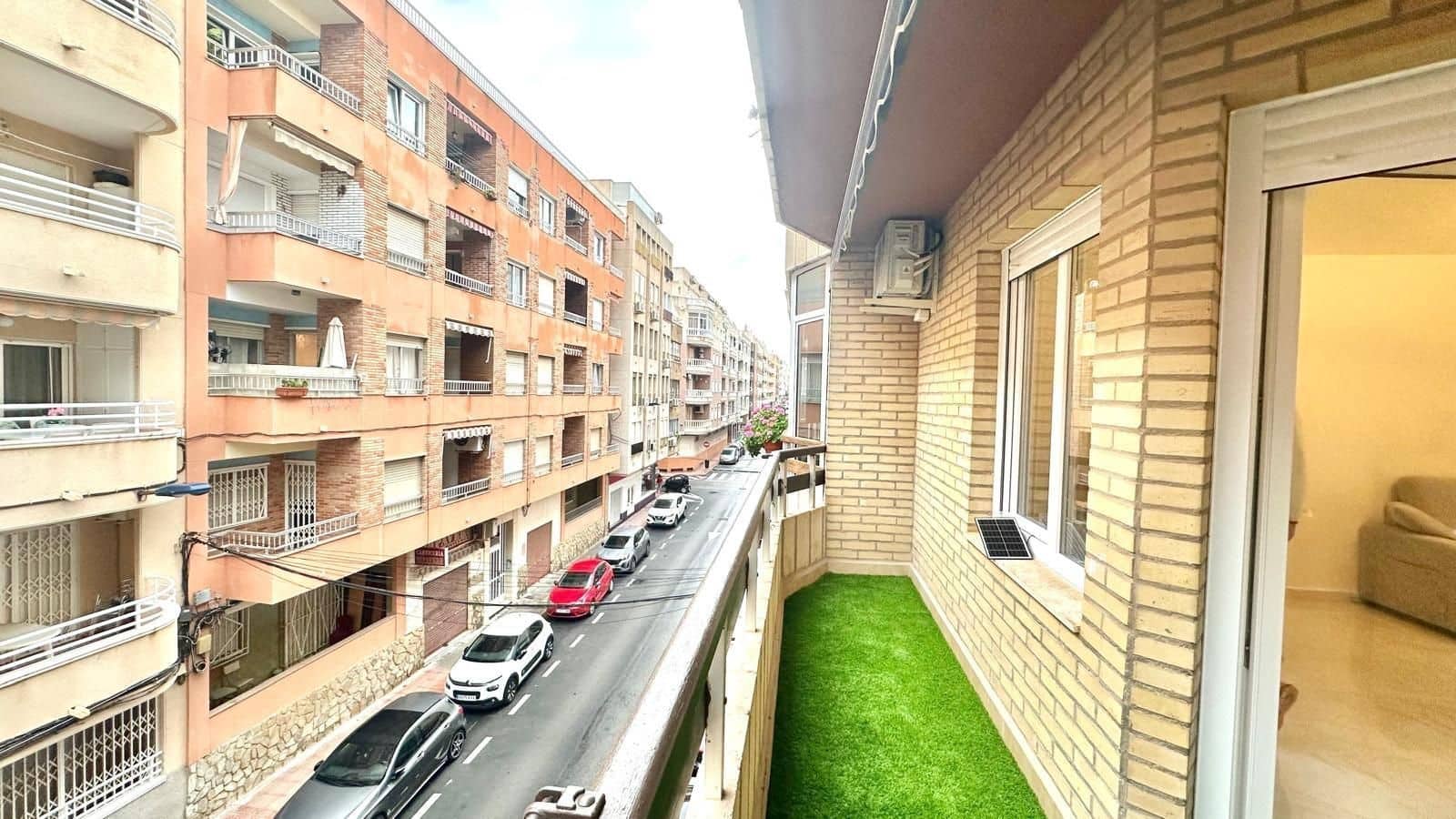 3 Zimmer Apartment zu verkaufen in Torrevieja - 209.000 € (Ref: 9413721)