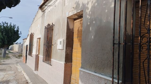 Finka/Dom wiejski na sprzedaż w Daya Nueva z garażem - 45 000 € (Ref: 9429609)