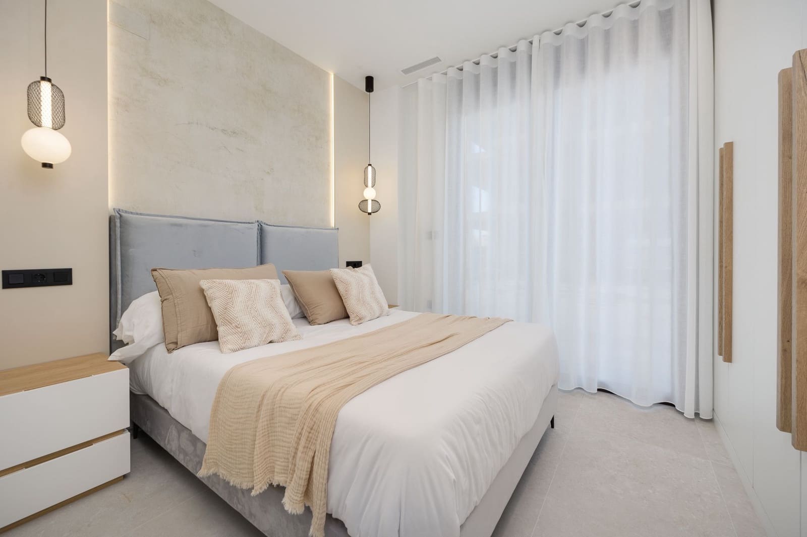 2 bedroom Apartment for sale in Guardamar del Segura with pool garage - € 245,000 (Ref: 9576237)