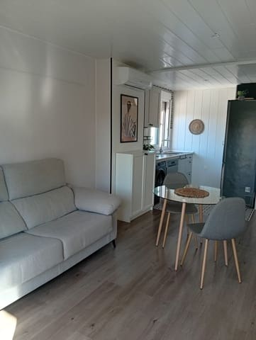1 soveværelse Lejlighed til leje i La Marina, Elche / Elx - € 690 (Ref: 9763519)