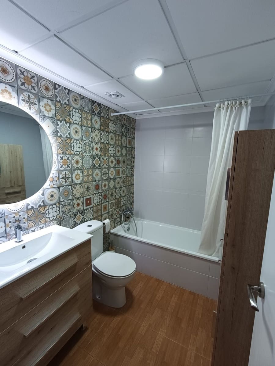 2 bedroom Apartment for rent in La Marina - € 750 (Ref: 9851637)