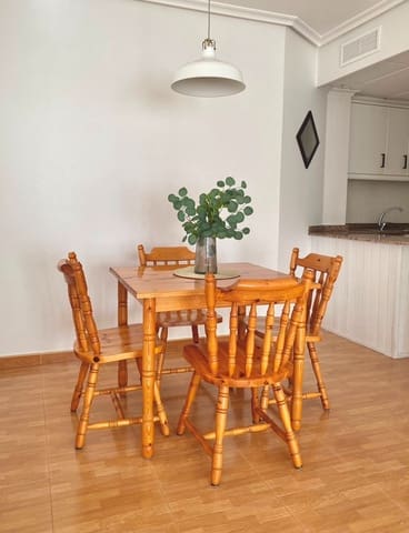 2 Zimmer Apartment zu vermieten in La Marina, Elche / Elx - 750 € (Ref: 9851637)