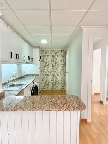 2 Zimmer Apartment zu vermieten in La Marina, Elche / Elx - 750 € (Ref: 9851637)