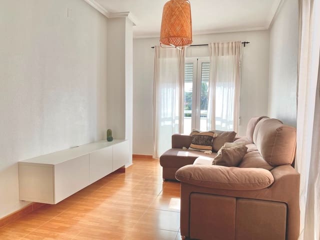 2 Zimmer Apartment zu vermieten in La Marina, Elche / Elx - 750 € (Ref: 9851637)