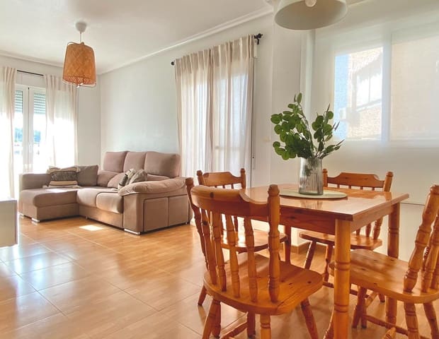 2 Zimmer Apartment zu vermieten in La Marina, Elche / Elx - 750 € (Ref: 9851637)