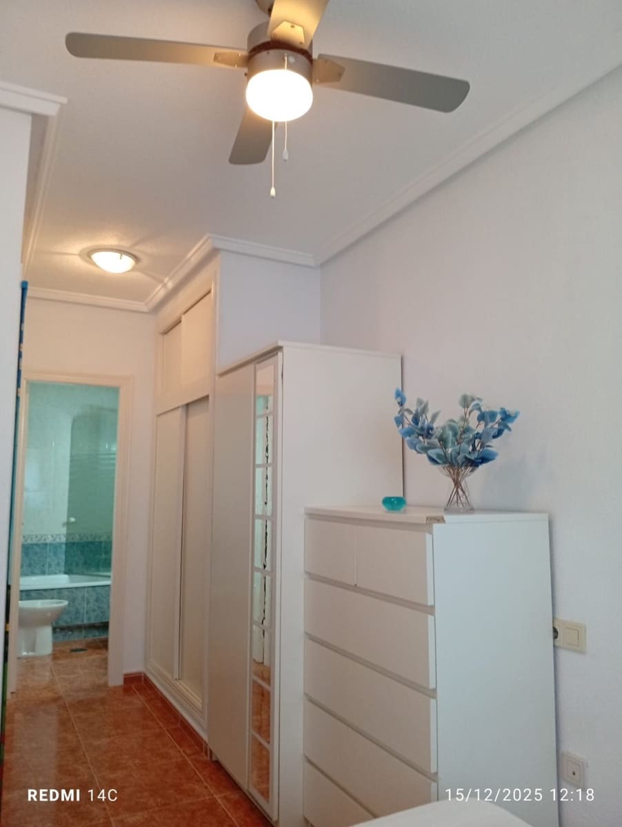 1 soveværelse Lejlighed til salg i Guardamar del Segura - € 98.000 (Ref: 9896202)