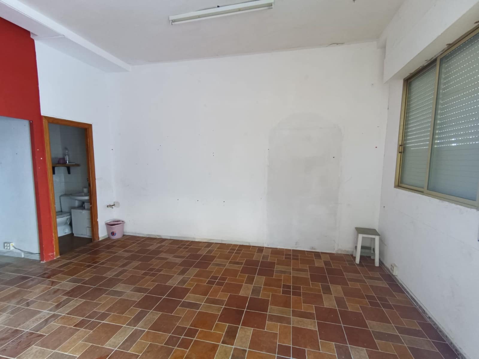 Commercial for sale in La Marina - € 180,000 (Ref: 9924196)