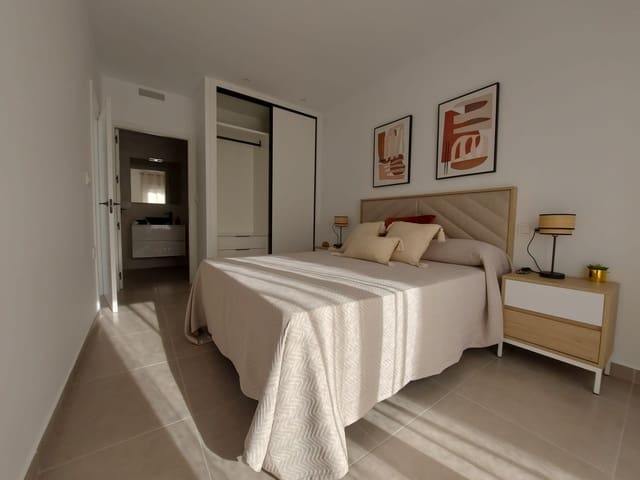 3 chambre Bungalow à vendre à Mar de Cristal, Carthagène avec piscine - 525 000 € (Ref: 9951984)