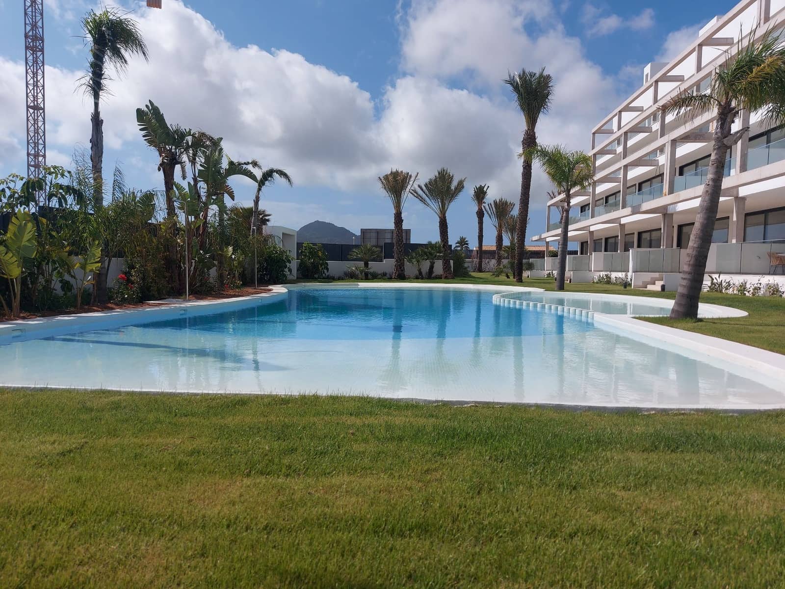 Bungalow de 3 habitaciones en Mar de Cristal en venta con piscina - 525.000 € (Ref: 9951984)