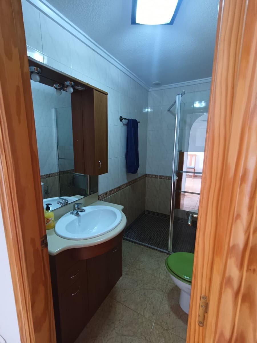 2 soverom Leilighet til leie i San Fulgencio med svømmebasseng garasje - € 600 (Ref: 9974708)