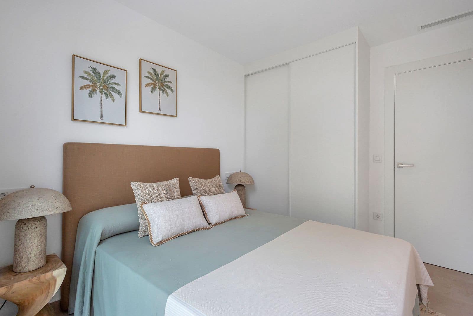 2 Zimmer Apartment zu verkaufen in Los Alcazares mit Pool Garage - 279.000 € (Ref: 9978397)