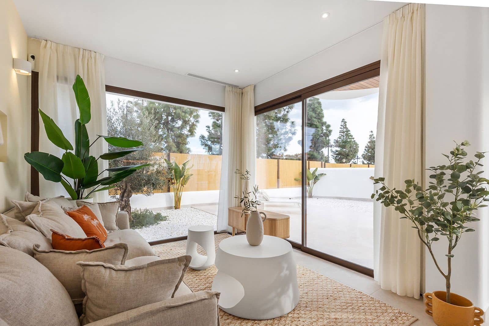 2 Zimmer Apartment zu verkaufen in Los Alcazares mit Pool Garage - 279.000 € (Ref: 9978397)
