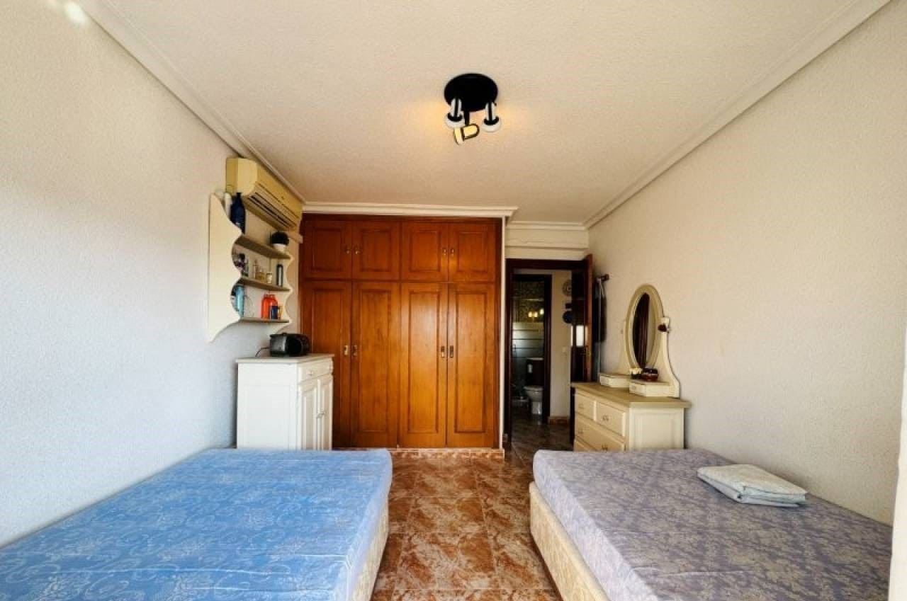 2 chambre Appartement à vendre à Torrevieja - 139 000 € (Ref: 9990269)