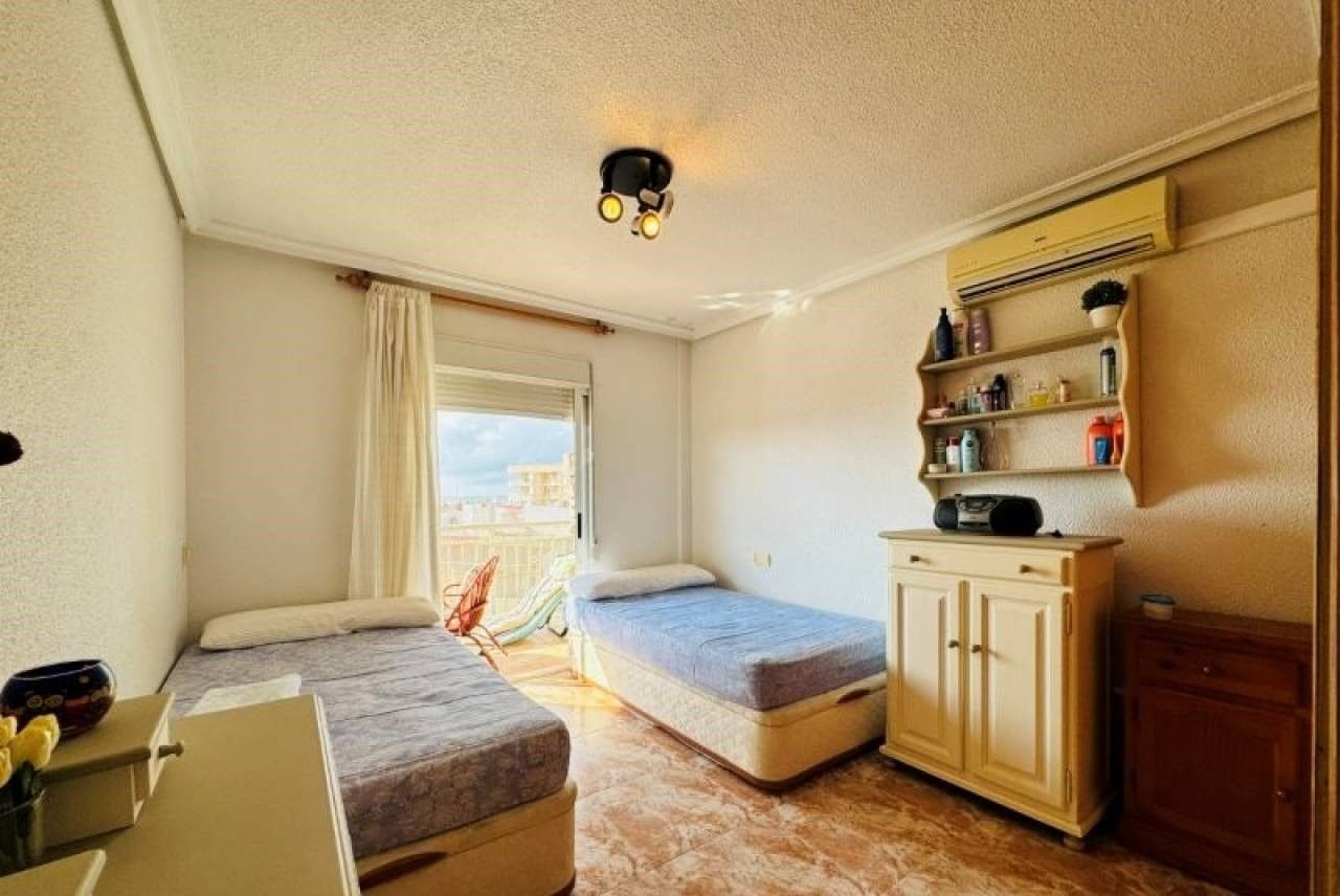 2 chambre Appartement à vendre à Torrevieja - 139 000 € (Ref: 9990269)