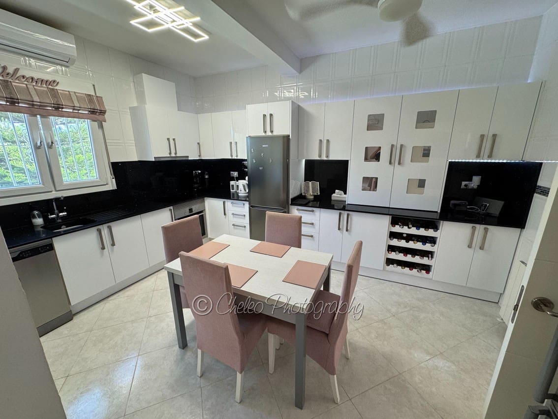 3 chambre Villa/Maison à vendre à Catral - 425 000 € (Ref: 10012526)