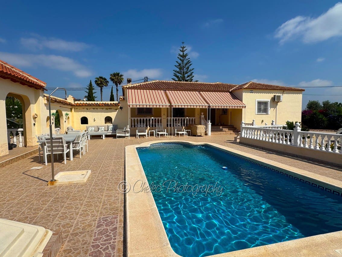 3 chambre Villa/Maison à vendre à Catral - 425 000 € (Ref: 10012526)