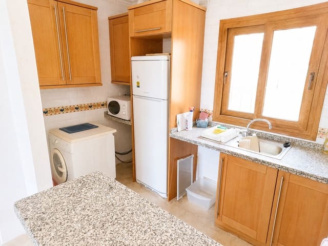 Apartamento de 2 habitaciones en Algorfa en venta con piscina garaje - 184.995 € (Ref: 10014811)