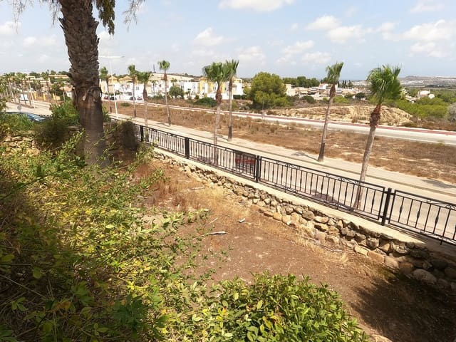 Apartamento de 2 habitaciones en Algorfa en venta con piscina garaje - 184.995 € (Ref: 10014811)