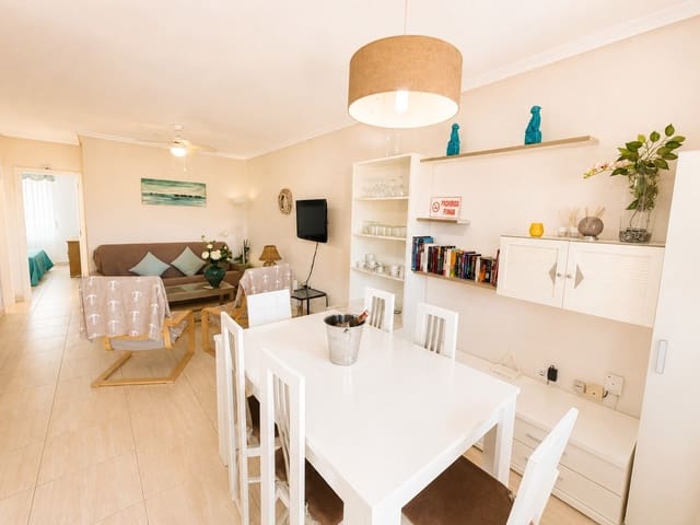 Bungalow de 3 habitaciones en Los Europeos, Torrevieja en venta - 415.000 € (Ref: 10014812)