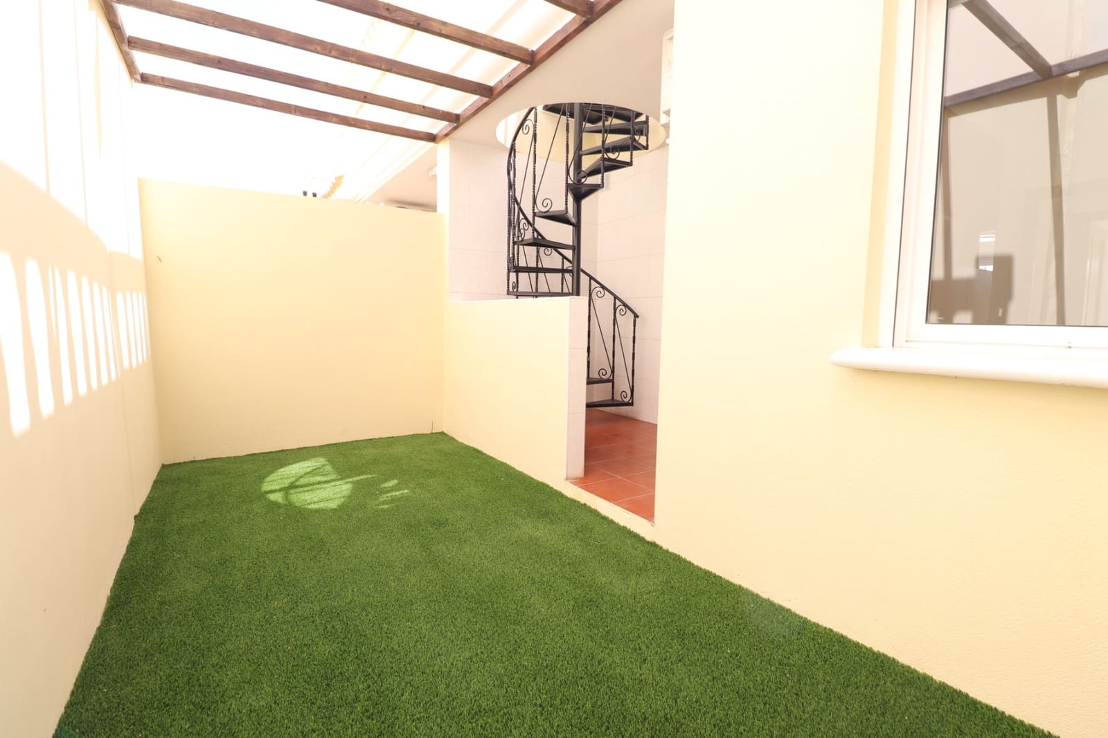 2 sypialnia Bungalow na sprzedaż w Algorfa z basenem garażem - 164 950 € (Ref: 10017118)