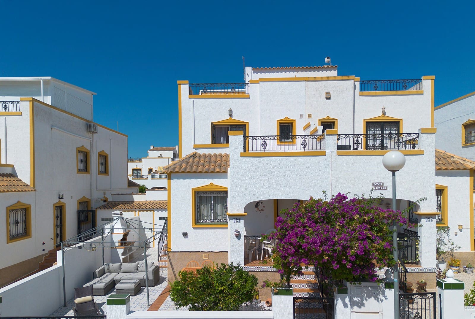 Chalet de 3 habitaciones en Vistabella en venta con piscina - 218.000 € (Ref: 10017119)