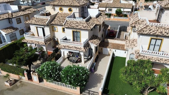 2 quarto Casa em Banda para venda em Cabo Roig, Orihuela com piscina - 269 000 € (Ref: 10018151)