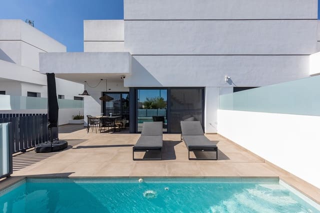 3 bedroom Villa for sale in Dolores with pool garage - € 399,900 (Ref: 10018156)