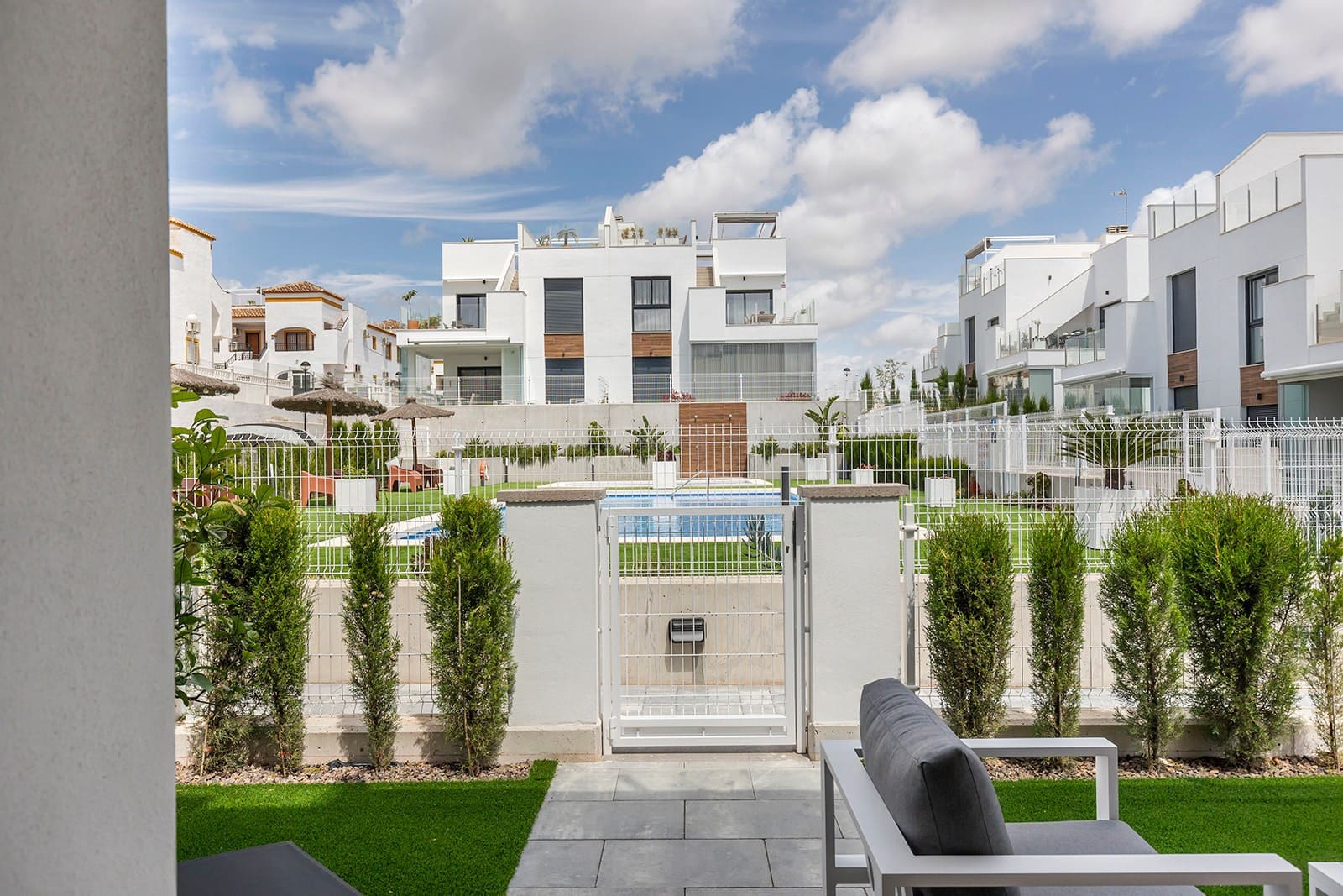 Apartamento de 2 habitaciones en Vistabella en venta con piscina - 274.900 € (Ref: 10018157)