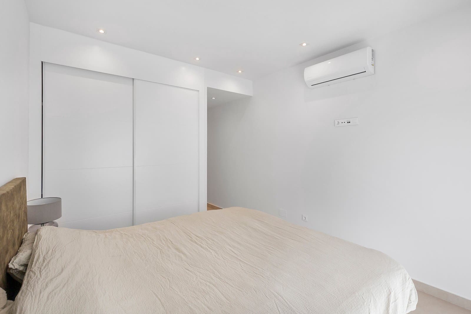 Apartamento de 2 habitaciones en Vistabella en venta con piscina - 274.900 € (Ref: 10018157)