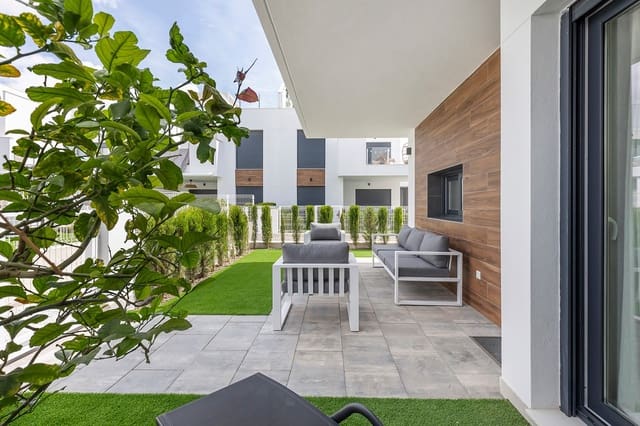 Apartamento de 2 habitaciones en Vistabella, Orihuela en venta con piscina - 274.900 € (Ref: 10018157)