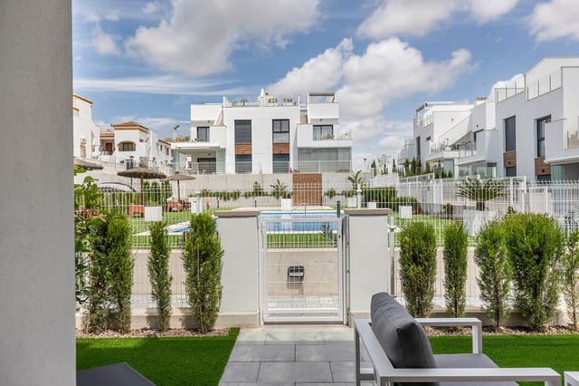 Apartamento de 2 habitaciones en Vistabella, Orihuela en venta con piscina - 274.900 € (Ref: 10018157)