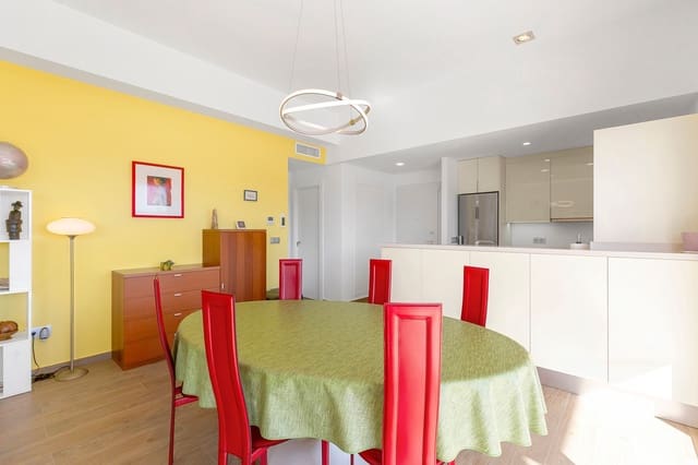 3 soverom Villa til salgs i Vistabella, Orihuela med svømmebasseng garasje - € 475 000 (Ref: 10018159)