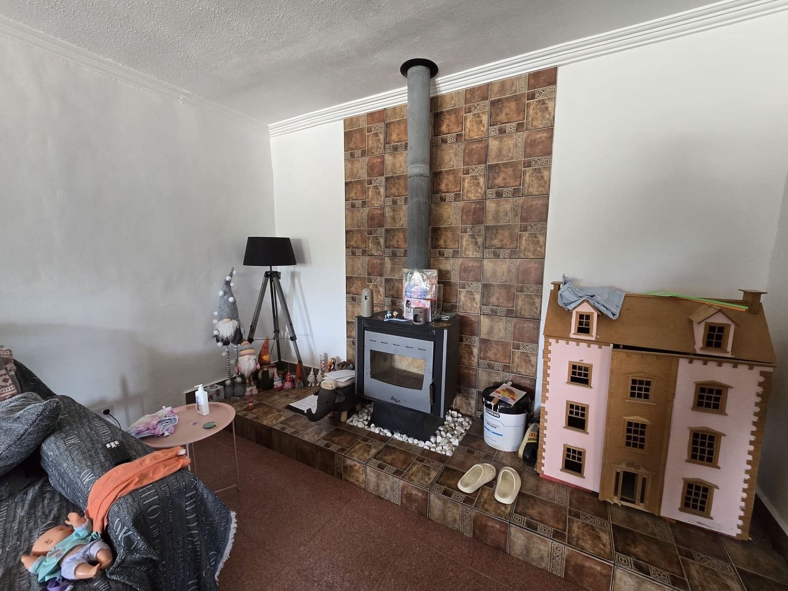 6 makuuhuone Huvila myytävänä paikassa Sax mukana uima-altaan - 275 000 € (Ref: 10023472)