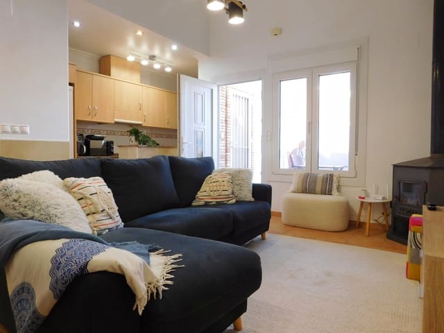 2 slaapkamer Appartement te koop in Torremendo, Orihuela met zwembad - € 105.000 (Ref: 10023475)